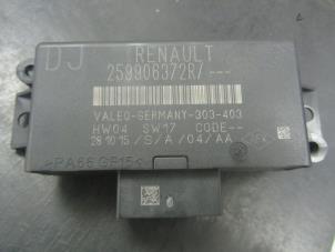 Gebruikte PDC Module Renault Scénic III (JZ) 1.5 dCi 110 Prijs op aanvraag aangeboden door Snuverink Autodemontage