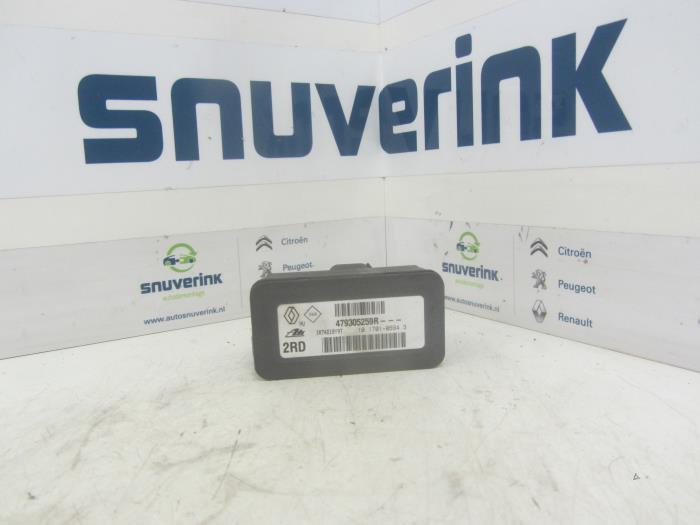 Esp computer van een Renault Megane III Grandtour (KZ) 1.2 16V TCE 115 2014