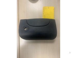 Gebruikte Handgreep Renault Kangoo Express (FC) 1.5 dCi 68 Prijs € 12,50 Inclusief btw aangeboden door Snuverink Autodemontage