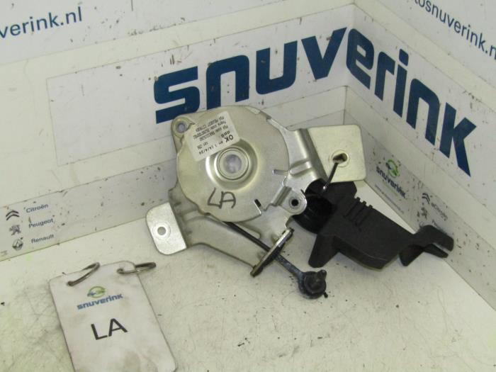 Gebruikte Diversen Peugeot 3008 I (0U/HU) 1.6 16V THP 155 Prijs € 15,00 Margeregeling aangeboden door Snuverink Autodemontage