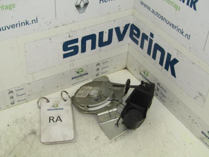 Gebruikte Diversen Peugeot 3008 I (0U/HU) 1.6 16V THP 155 Prijs € 15,00 Margeregeling aangeboden door Snuverink Autodemontage