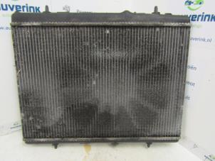 Radiateur van een Peugeot 308 (4A/C) 1.4 VTI 16V 2008