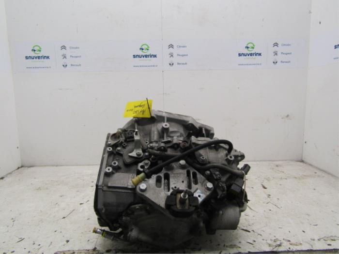 Gebruikte Automaatbak Renault Laguna III Estate (KT) 2.0 Turbo 16V Prijs € 299,98 Margeregeling aangeboden door Snuverink Autodemontage