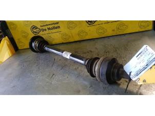 Gebruikte Steekas rechts-achter BMW 1 serie (F21) M140i 3.0 24V Prijs € 272,25 Inclusief btw aangeboden door de Nollen autorecycling