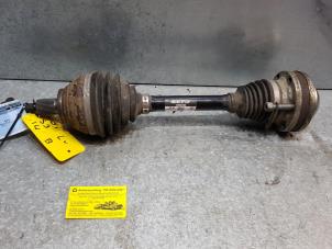 Gebruikte Aandrijfas links-voor Audi S3 (8V1/8VK) 2.0 T FSI 16V Prijs € 225,00 Margeregeling aangeboden door de Nollen autorecycling