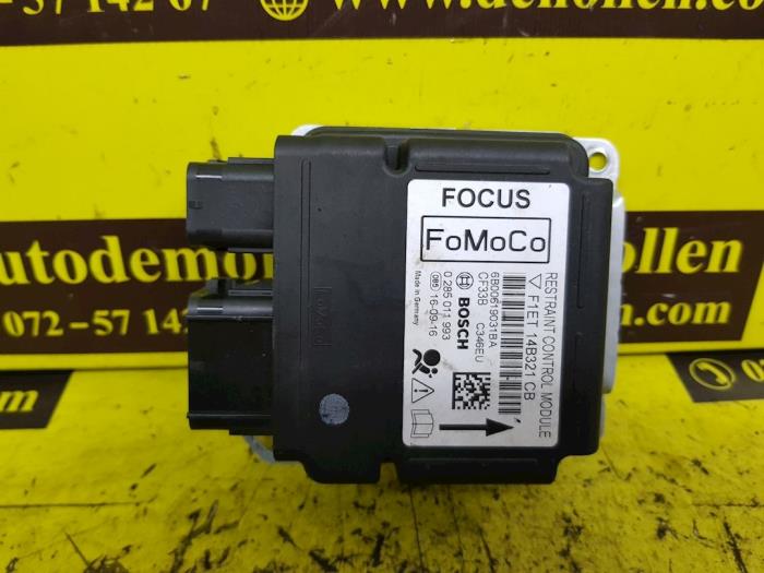 Airbag Module van een Ford Focus 3 Wagon 2.0 ST TDCi 16V 2014