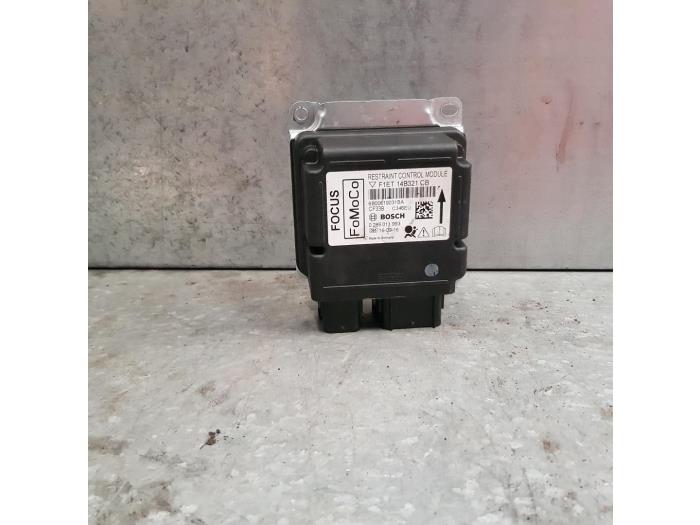 Airbag Module van een Ford Focus 3 Wagon 2.0 ST TDCi 16V 2014