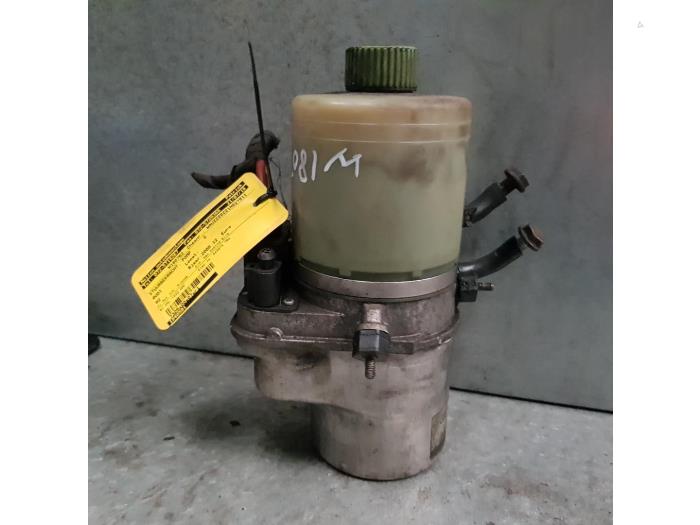 Gebruikte Pomp Servo Audi A2 (8Z0) 1.4 TDI Prijs € 135,00 Margeregeling aangeboden door autodemontage denollen