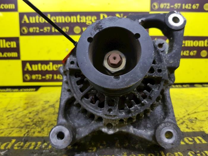 Gebruikte Dynamo Volvo S40 (VS) 1.8 16V Prijs € 45,00 Margeregeling aangeboden door autodemontage denollen