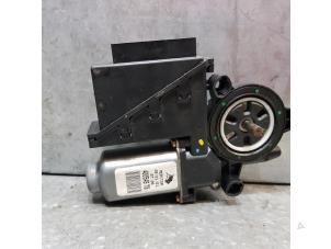 Gebruikte Raammotor Portier Skoda Fabia Prijs € 45,00 Margeregeling aangeboden door de Nollen autorecycling