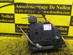 Gebruikte Portierslot Mechaniek 2deurs rechts Fiat Punto Prijs € 50,00 Margeregeling aangeboden door de Nollen autorecycling