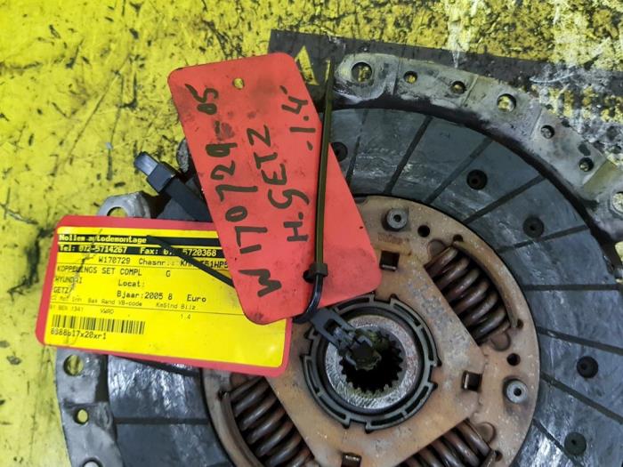 Gebruikte Koppelingsset (compleet) Hyundai Getz 1.3i 12V Prijs op aanvraag aangeboden door autodemontage denollen
