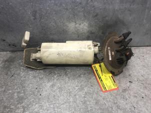 Gebruikte Benzinepomp Daewoo Nubira Prijs op aanvraag aangeboden door de Nollen autorecycling