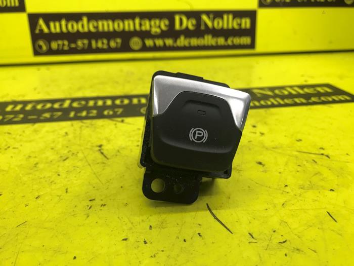 Gebruikte Handrem Module Fiat 500X Prijs € 32,67 Inclusief btw aangeboden door autodemontage denollen