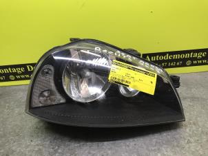 Gebruikte Rechter Koplamp Seat Arosa Prijs € 40,00 Margeregeling aangeboden door de Nollen autorecycling