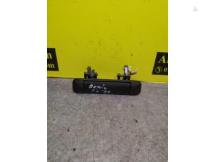 Gebruikte Handgreep Mazda Demio (DW) 1.3 16V Prijs € 10,00 Margeregeling aangeboden door de Nollen autorecycling