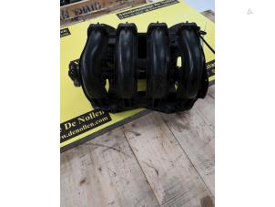 Gebruikte Inlaatspruitstuk Peugeot 207 Prijs € 211,75 Inclusief btw aangeboden door de Nollen autorecycling