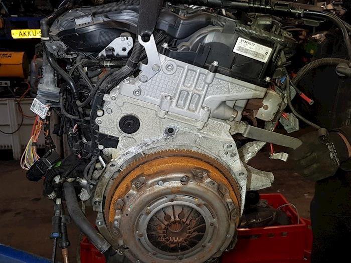 Motor van een BMW 1 serie (E81) 116d 16V 2009