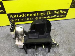 Gebruikte Deurslot Mechaniek 4Deurs links-voor Fiat Multipla (186) 1.6 16V 100 SX,ELX Prijs € 50,00 Margeregeling aangeboden door de Nollen autorecycling