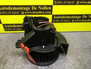 Gebruikte Chaufage Ventilatiemotor Opel Astra G (F08/48) 1.6 16V Prijs € 50,00 Margeregeling aangeboden door de Nollen autorecycling