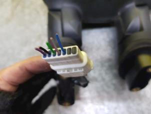 Gebruikte Buitenspiegel links Fiat Doblo (223A/119) 1.6 16V Prijs € 30,00 Margeregeling aangeboden door de Nollen autorecycling