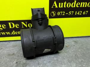 Gebruikte Luchtmassameter Alfa Romeo 156 (932) 1.8 Twin Spark 16V Prijs € 40,00 Margeregeling aangeboden door de Nollen autorecycling