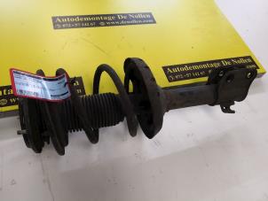 Gebruikte Mac Phersonpoot rechts-voor Subaru Legacy Touring Wagon (BP) 2.0 D 16V Prijs € 125,00 Margeregeling aangeboden door de Nollen autorecycling