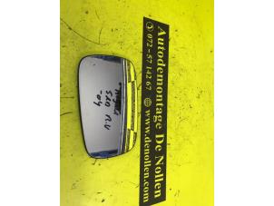 Gebruikte Spiegelglas rechts Renault Megane II (BM/CM) 1.6 16V Prijs € 15,00 Margeregeling aangeboden door de Nollen autorecycling