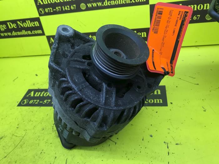 Dynamo van een BMW 3 serie (E36/4) 318i 1997