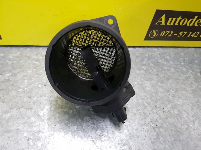 Gebruikte Luchtmassameter Volvo V70 (SW) 2.4 D5 20V Prijs € 45,00 Margeregeling aangeboden door autodemontage denollen
