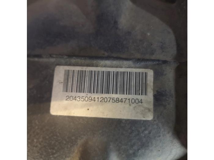 Differentieel achter van een Mercedes-Benz C (W204) 2.2 C-220 CDI 16V BlueEFFICIENCY 2009