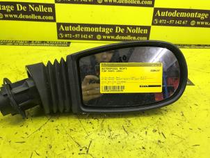 Gebruikte Spiegel Buiten rechts Fiat Punto II (188) 1.2 16V 3-Drs. Prijs € 30,00 Margeregeling aangeboden door de Nollen autorecycling