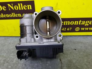Gebruikte Gasklephuis Nissan Primera (P12) 1.6 16V Prijs € 125,00 Margeregeling aangeboden door de Nollen autorecycling