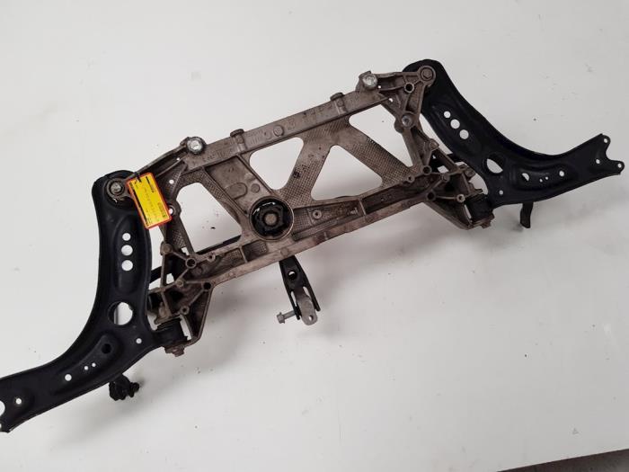 Gebruikte Subframe Audi A3 (8V1/8VK) 2.0 TDI 16V Prijs op aanvraag aangeboden door autodemontage denollen