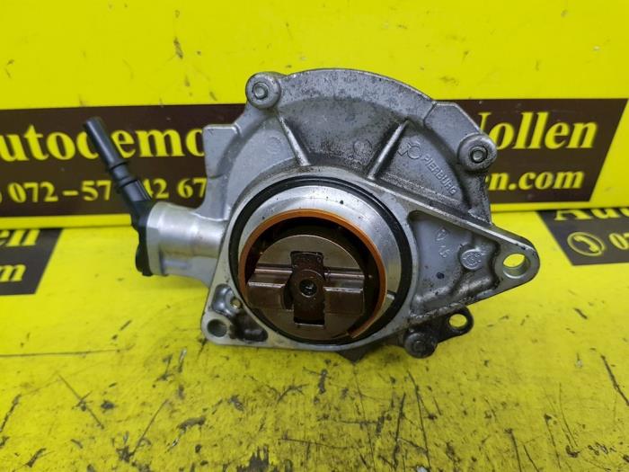 Gebruikte Vacuumpomp (Benzine) Peugeot 208 I (CA/CC/CK/CL) 1.4 16V GPL Prijs € 45,00 Margeregeling aangeboden door autodemontage denollen
