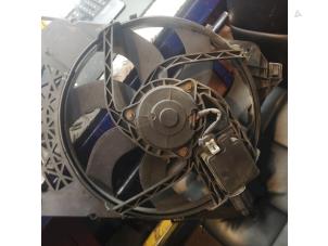 Gebruikte Koelvin Ford Transit 2.2 TDCi 16V Prijs € 75,00 Margeregeling aangeboden door de Nollen autorecycling