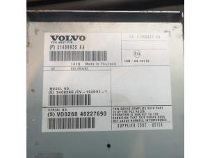 Gebruikte Radio versterker Volvo V40 (MV) 1.6 D 16V Prijs € 100,00 Margeregeling aangeboden door de Nollen autorecycling