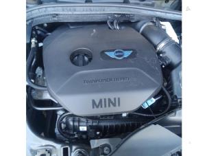 Gebruikte Motor Mini Countryman (F60) 1.5 TwinPower Turbo 12V Cooper SE ALL4 Prijs € 3.144,79 Inclusief btw aangeboden door de Nollen autorecycling
