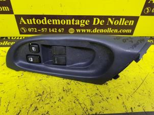 Gebruikte Schakelaar Elektrisch Raam Nissan Almera (N16) 1.8 16V Prijs € 30,00 Margeregeling aangeboden door de Nollen autorecycling