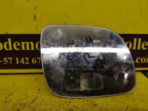 Gebruikte Spiegelglas rechts Volkswagen Golf IV (1J1) 1.6 Prijs € 15,00 Margeregeling aangeboden door de Nollen autorecycling