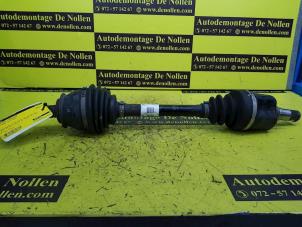 Gebruikte Homokineetas links-voor Mini Coupe (R58) 1.6 16V Cooper S Prijs € 150,00 Margeregeling aangeboden door de Nollen autorecycling