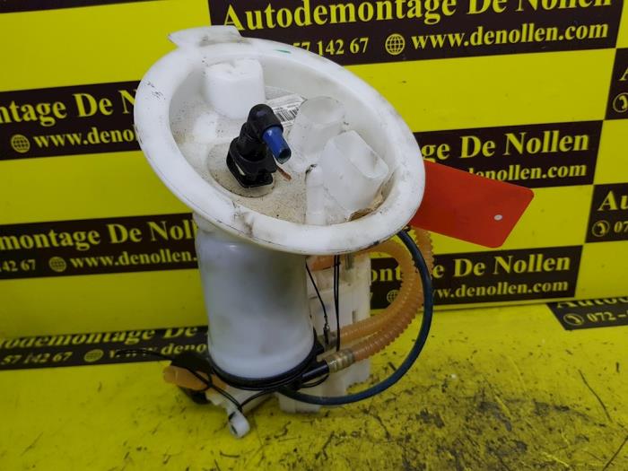 Gebruikte Tank element Pomp BMW 1 serie (F20) M140i 3.0 24V Prijs € 180,00 Margeregeling aangeboden door autodemontage denollen