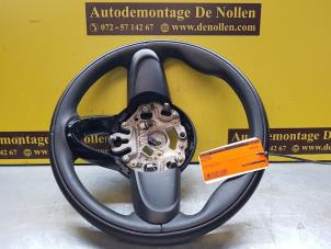 Gebruikte Stuurwiel Mini Mini (F56) 2.0 16V Cooper S Prijs € 121,00 Inclusief btw aangeboden door de Nollen autorecycling