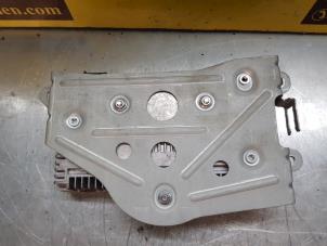 Gebruikte Radio module Mercedes E Estate (S213) E-220d 2.0 Turbo 16V Prijs € 272,25 Inclusief btw aangeboden door de Nollen autorecycling