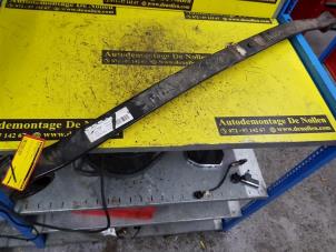 Gebruikte Veerblad achter Ford Transit 2.2 TDCi 16V Euro 5 Prijs € 200,00 Margeregeling aangeboden door de Nollen autorecycling