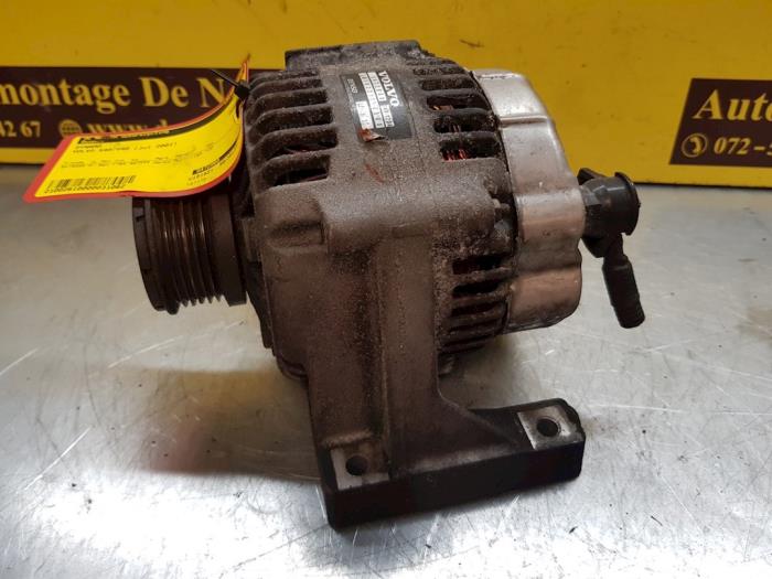 Gebruikte Dynamo Volvo V40 (VW) 1.8 16V Bi-Fuel Prijs € 39,99 Margeregeling aangeboden door autodemontage denollen