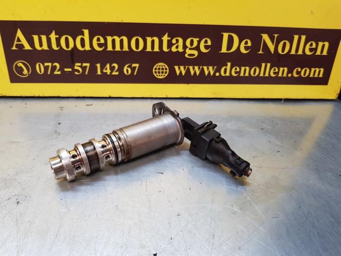 Gebruikte Oliepomp schakelaar BMW 1 serie (E87/87N) 118i 16V Prijs € 68,00 Margeregeling aangeboden door autodemontage denollen