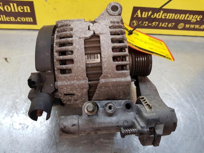 Gebruikte Dynamo Mini Mini (R56) 1.6 16V Cooper S Prijs € 54,45 Inclusief btw aangeboden door autodemontage denollen