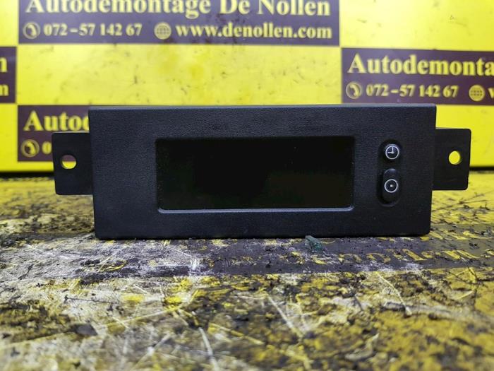 Gebruikte Display Interieur Opel Astra F (53B) 1.4i 16V Prijs € 22,00 Margeregeling aangeboden door autodemontage denollen