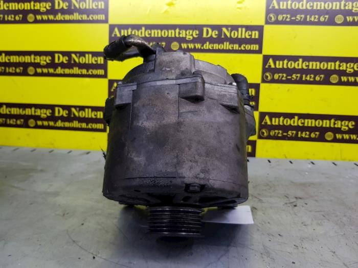 Gebruikte Dynamo Volkswagen Touareg (7LA/7L6) 3.0 TDI V6 24V Prijs € 163,35 Inclusief btw aangeboden door autodemontage denollen